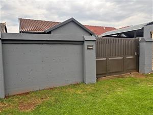 2 beds 1 bath House