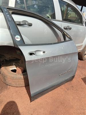 Right Front Door from Stripped Jeep Cherokee KL