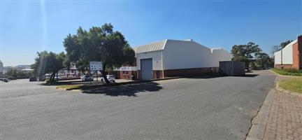 379sqm Warehouse to lease in Randjespark Midrand