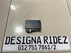 BMW F30 3-SERIES/F31/F34/F01/F07/F10/G11/F15/F25 TRAILER HITCH CONTROL UNIT MODULE AVAILABLE.