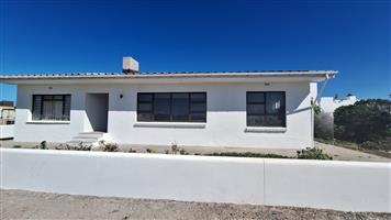 Spacious 4-Bedroom Family Home for Rent in Tranquil Dwarskersbos