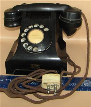 Siemens & Sons British Bakelite Rotary Dial Telephone