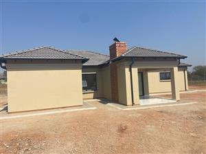 House For Sale in Akasia