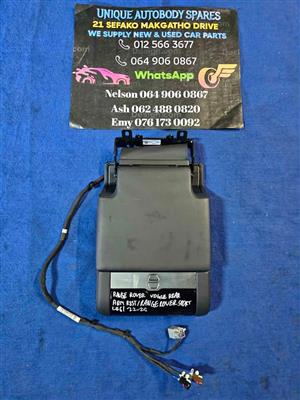 Range Rover Rear Back Arm Rest Console