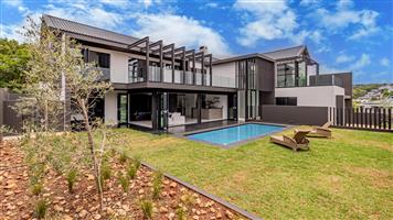 House For Sale in Helderfontein Estate