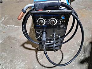 The "Blue Beast" – MillerMatic 250 MIG Welder Made in USA