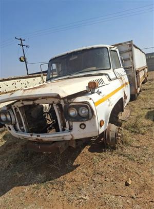 Truck Cabs Stripping for Spares