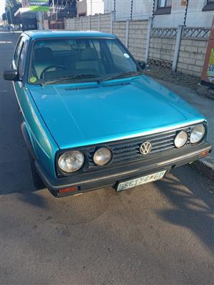 Golf 2 model 1990 good condition very light on petrol price negotiable 