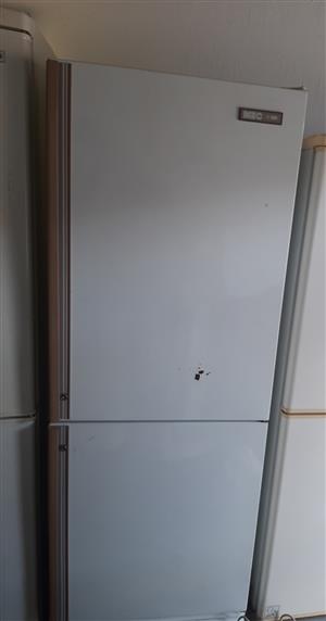 KIC 470 Liter.Refrigerator