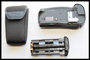 Nikon MB-D10 Battery Grip