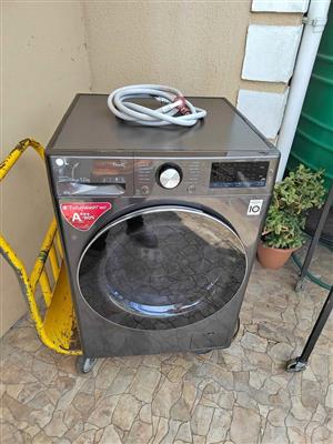 12KG LG CHARCOAL GREY ECOBUBBLE GREAT WORKING CONDITION   