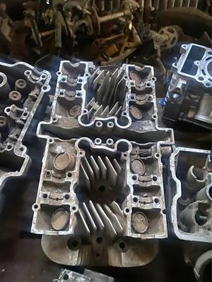 Suzuki Cylinder head. Meyerton bike scrapyard new and secondhand spares.