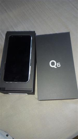 LG Q6 