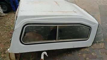 Dataun / Nissan1400 Canopy
