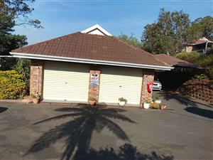 Townhouse For Sale in Montrose