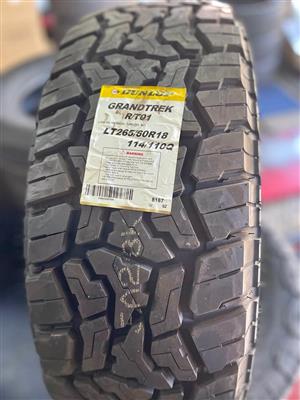 265/60/R18 DUNLOP GRANDTREK RT01 114 WITH WHITE LETTERING