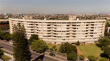 Apartment Rental Monthly in Parow North