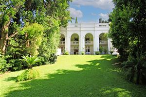 Mixed Use For Sale in Muckleneuk