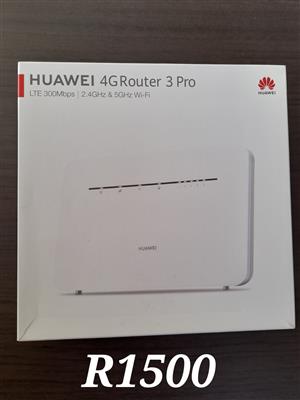 R1500 Huawei 4G Router used one month only 