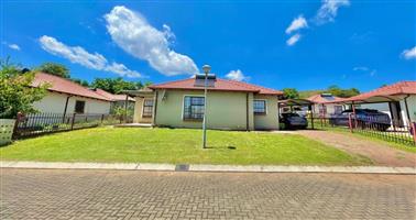 Townhouse For Sale in Amandasig