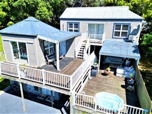 Renovators Dream in Excellent  Location