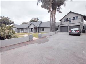 House For Sale in Birchleigh