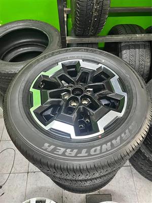 Nissan Navara 18” Mag Rims ( With New Tyres)