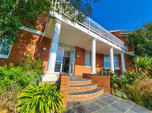 Contemporary Ground Floor Office to Let in Mulberry Hill Office Park