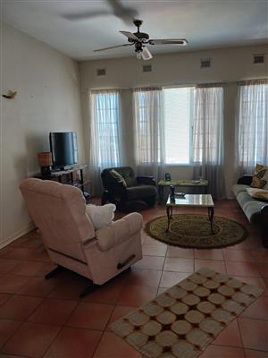 2 Bedroom Apartment 1 garage