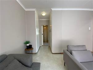 Cosy Safe 2 Bedroom Townhouse