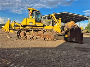 FOR SALE: KOMATSU D375A-5 DOZER
