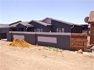 3 Beds 1 Bath House