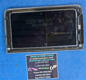 Jeep Grand Cherokee Sunroof Glass
