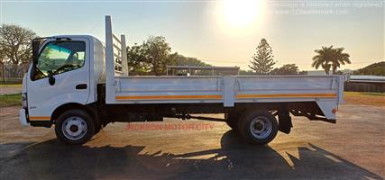 2017 Hino 300 4 tons drop sides