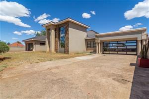 House For Sale in Westonaria