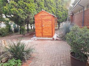 Wendy houses and Log homes for sale 