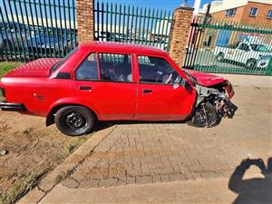 Toyota corolla STRIPPING FOR PARTS