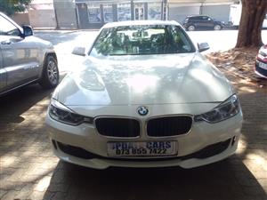 2013 BMW 3Series 316i Auto White color Sunroof Leather seat 