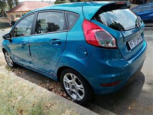 2016 FORD FIESTA 1.0 AUTOMATIC TRANSMISSION WITH SERVICE BOOK