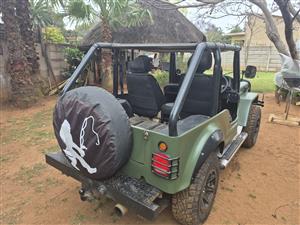 2.0 lt Fibre glass jeep