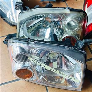 Nissan Np300 headlights