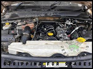 2.8 Jeep Cherokee KK 2010 (Auto): Engines & Gearbox