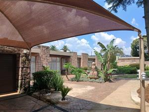 House For Sale in Hazelpark