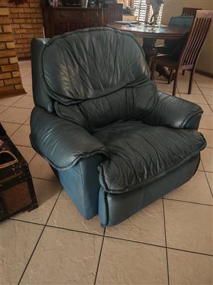 Recliner chairs, genuine leather crafton everest