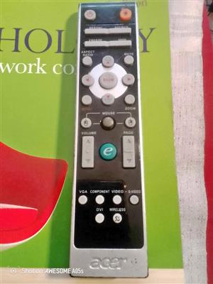 ACER PROJECTOR REMOTE CONTROL: VGA|DVI