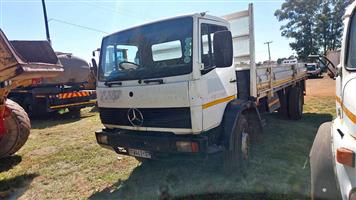 Mercedes Benz 1417 Econoliner