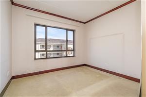 FOR SALE -3 Bed, 2 Bath-1st Flr Apartment Cedar Acres Estate, Needwood, Gauteng