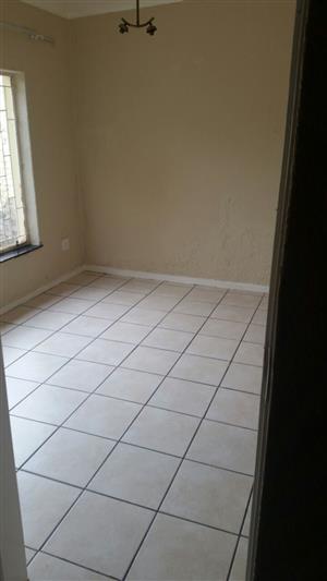 Room to rent in Lombardy East
