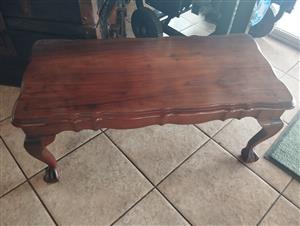 Antique table R2000