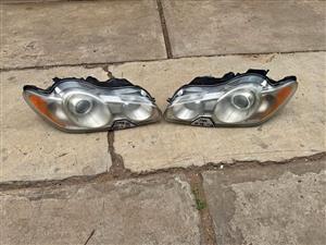 Jaguar XF Headlight Set